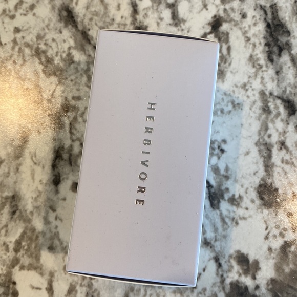 Herbivore Bakuchiol Retinol Alternative Smoothing Serum - Picture 5 of 7